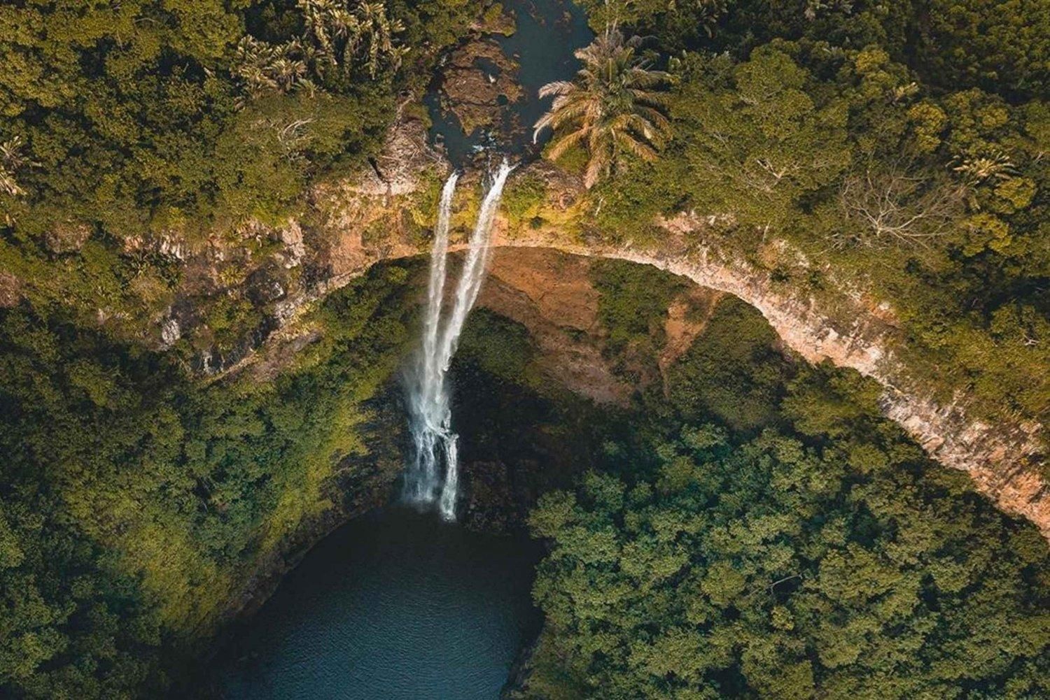 Malerische Tour durch den Südwesten von Mauritius mit Privatwagen/SUV/Minivan