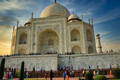 3 days Golden Triangle tour