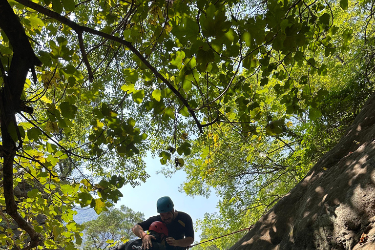 Budva: Aventura Barranquismo Krapina - Atrévete a explorar