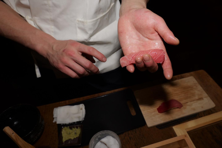 Kyoto: Sushi-Making Class and Table Tea Ceremony
