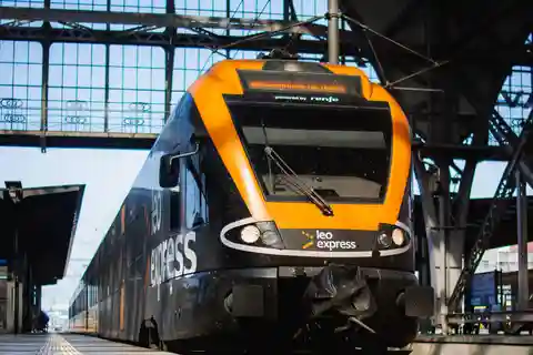 Krakow: Train ticket to visit Oswiecim and back