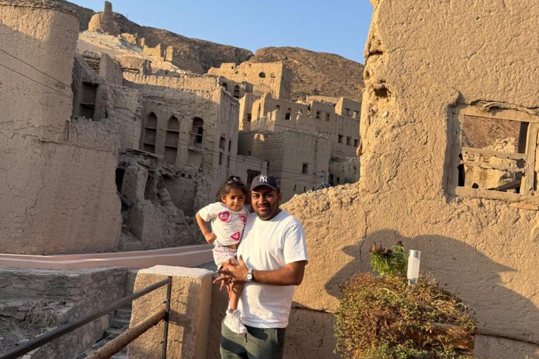 Muscat: Green Mountain with Castle, Fossil & Villages Tour