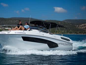Vanuit Latchi: Blue Lagoon Tour via Karnic SL800 Boot