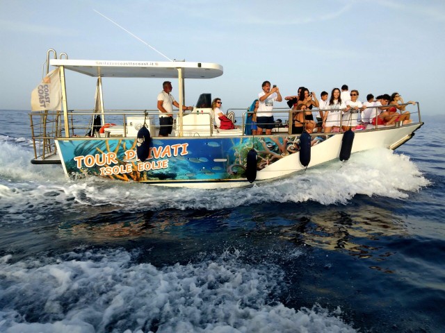 Visit Boat tour with snorkeling in Capo Milazzo in Milazzo, Sicily