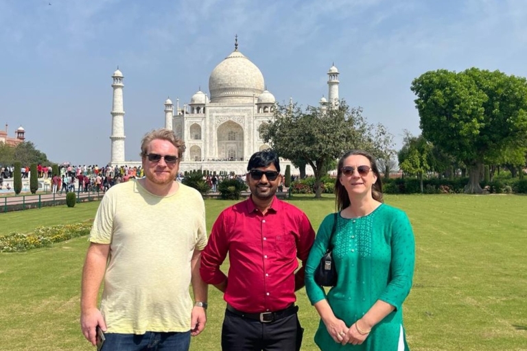 Depuis Delhi : Visite privée du Taj Mahal (Agra) en voiture et avec chauffeur