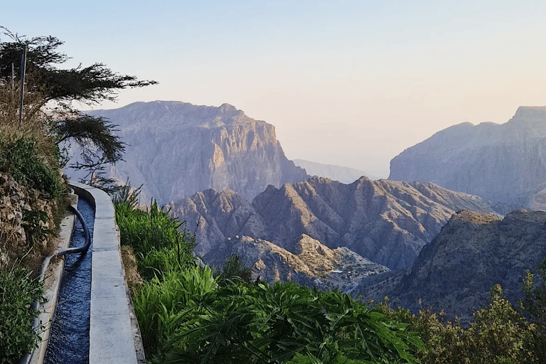 Muscat: Nizwa & Jabal Akhdar Day Trip with Fort & Souq pick up