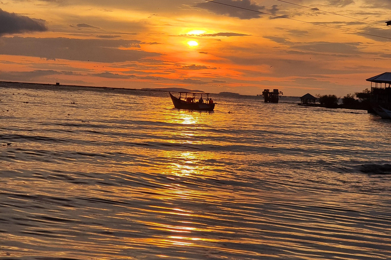 Lake Victoria Boat Tour with Hippo Watching