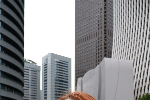 Tokyo: Shinjuku Early Morning Private Photoshoot 90-Min Session – Adds West Exit Skyline | 100 Photos