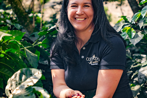 90 min de Monserrate: sabores do café, aves e cultura com guia localDescobre o encanto da Colômbia: Experiência de café e observação de aves perto de Bogotá