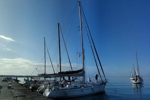 Thessaloniki: Private Sailing Cruise with Swim Stops