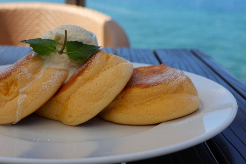 从大阪出发：鸣门漩涡船与阿波舞1日巴士游从大阪出发：鸣门漩涡船和阿波舞 1 日巴士游