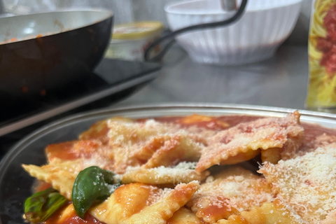 Naples: Hands-On Italian Cooking Class of Pasta