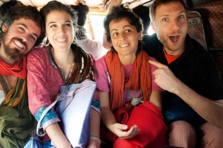 Varanasi Pedal Rickshaw Tours (en anglais)