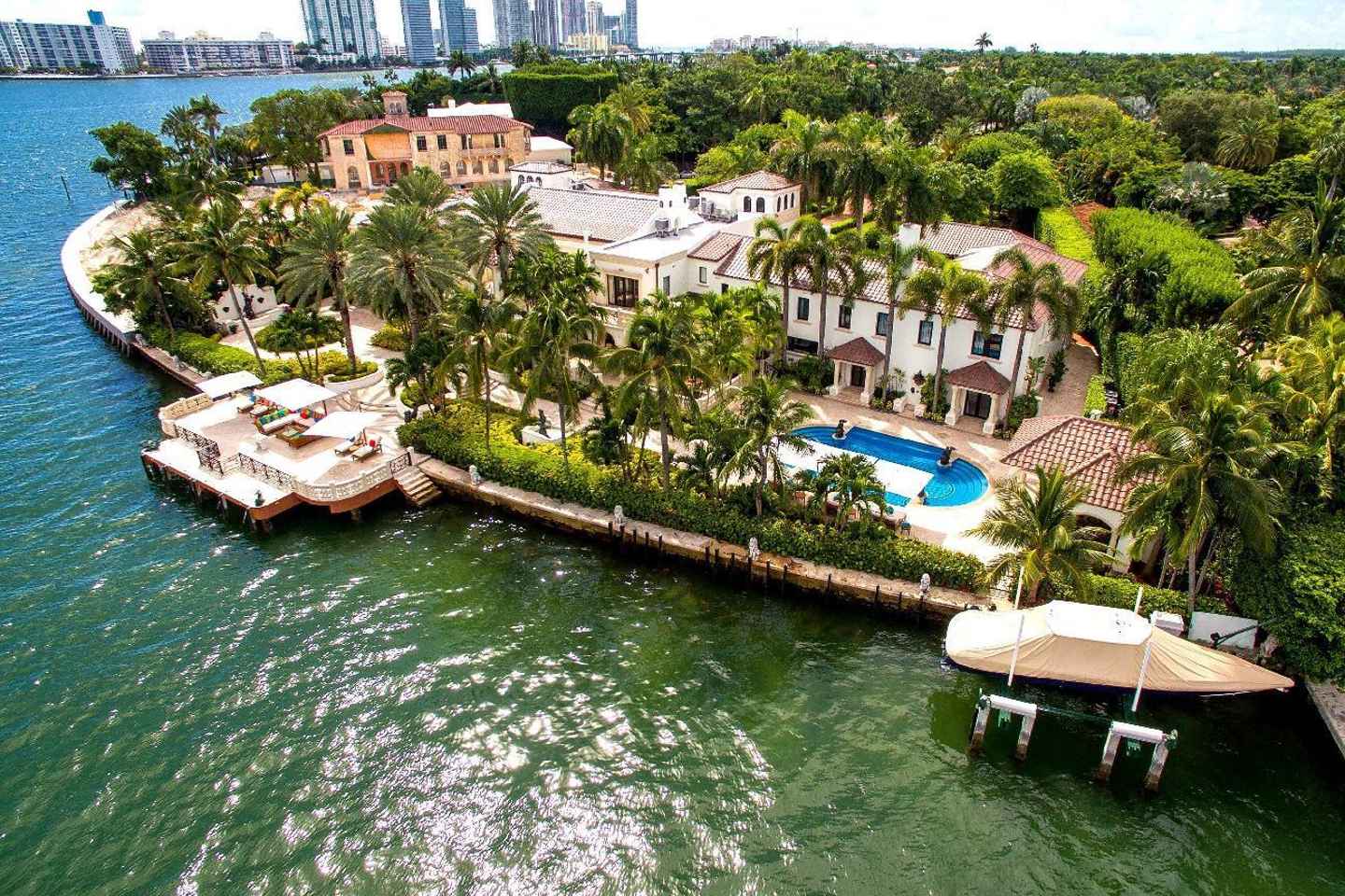 Miami: Celebrity Homes Boat Tour with Guide - Miami: Celebrity Homes Boat Tour with Guide