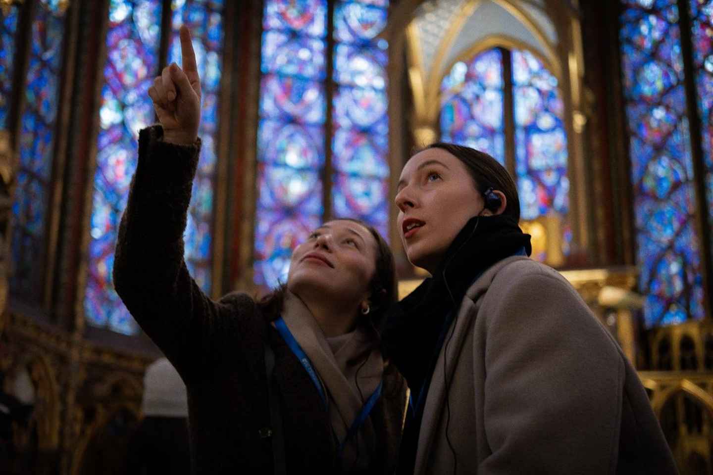 Paris: Sainte-Chapelle, Conciergerie, Notre Dame Guided Tour - Semi-Private Tour in English