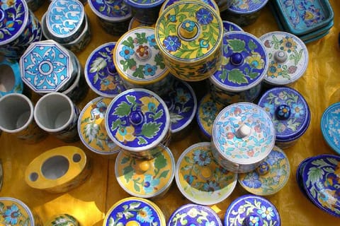 Jaipur: Private Shopping Tour w/ Block Printing Workshop