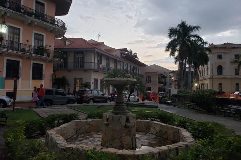 Panama City en Miraflores-sluizen