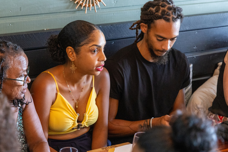 ART TOUR GUADELOUPE: guided visits, local lunch by private bus ART TOUR GUADELOUPE: guided tours, local lunch, by private bus