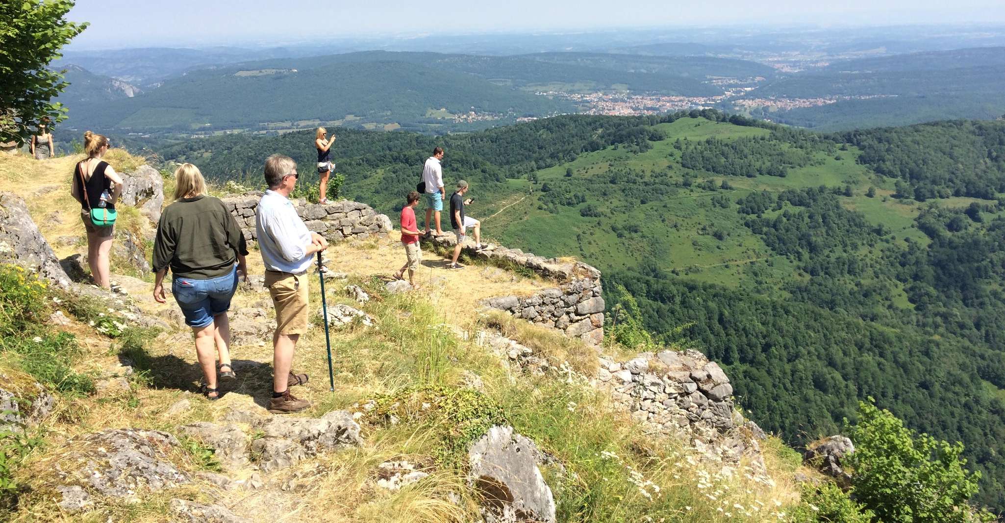 Mirepoix, castles of Montségur & Camon guided tour - Housity