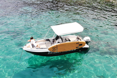 San Antonio: Tour Ibiza by boat. No license required, 6 people. Snorkeling and SUP