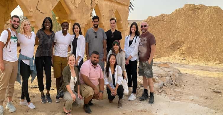 Riyadh Edge of The World, Bat caves with dinner visit by bus