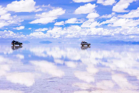 Z La Paz: Uyuni Salt Flats Tour 1-dniowa + wycieczka autobusowa w obie stronyTOUR UYUNI ESPAÑOL