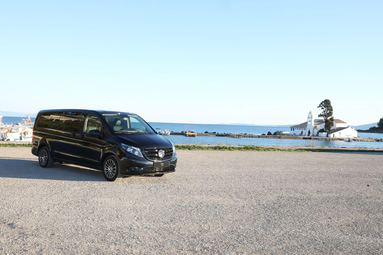 Corfou : visite d&#039;une demi-journée en minibus vers des destinations emblématiques