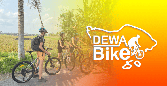 Ubud: Downhill Bike Tour with Rice Fields, Volcano and Meal