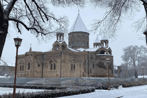 Khor Virap, S:t Hripsimeh och Gayaneh, Echmiadzin, ZvartnotsPrivat resa utan guide