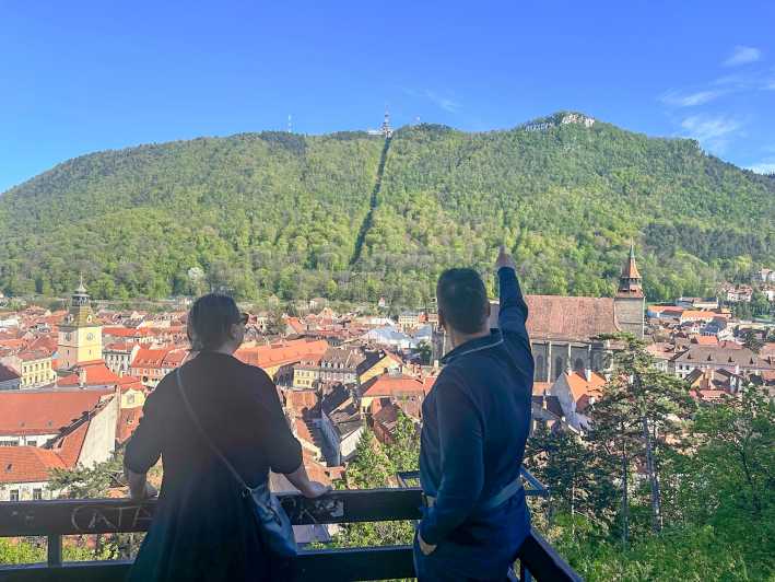 Brasov: Walking Tour of the Old Town & Photo Hotspots
