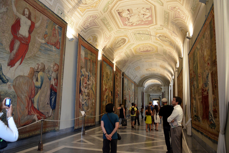 Vatican Museums Early Morning Private Tour