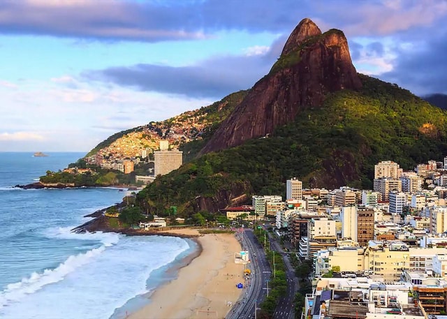 Scenic Morro Dois Irmãos Hike: Ipanema, Leblon & Lagoa