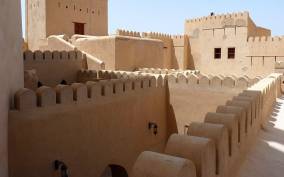 Nizwa to Jabal Akhdar Tour : Explore Oman's Forts&Mountains