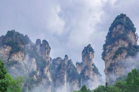 Zhangjiajie Avatar & Tianmen Day Trip Beat Heat & Crowds