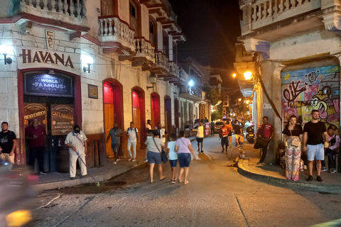 Découvrez la vie nocturne et la tournée des barsGet Night Vibes &amp; Bar crawl