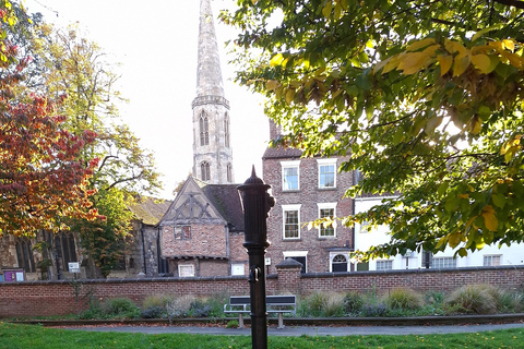 York: Quirky Pubs and Crooked Streets