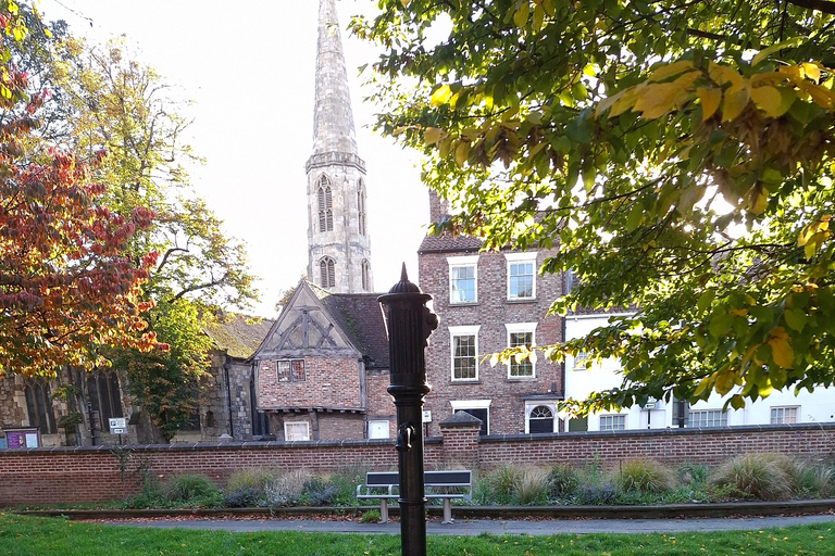 York: Quirky Pubs and Crooked Streets