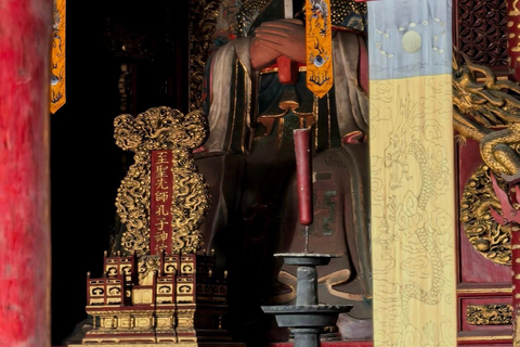 Von Jinan nach Qufu: Konfuzius-Tempel, Herrenhaus, Friedhof und MuseumGuide für Spanisch, Französisch, Russisch, Japanisch oder Koreanisch