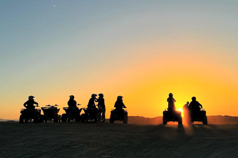 Marrakech: Excursão ao deserto de Agafay com quadriciclo, passeio de camelo e jantar