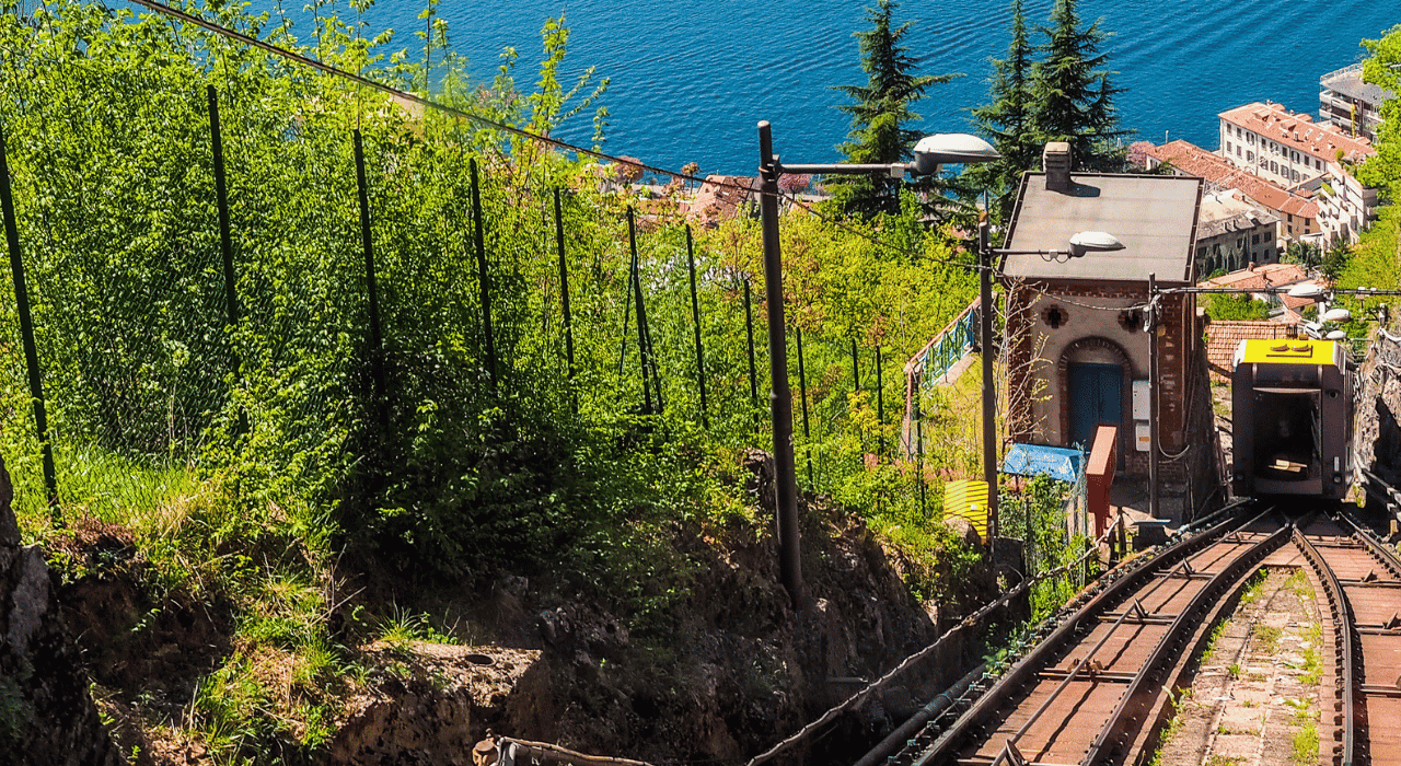 Von Mailand aus: Varenna und Comer See Kreuzfahrt Tagestour