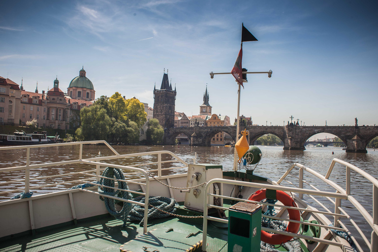 Prague : Dîner-croisière sur la rivière Vltava