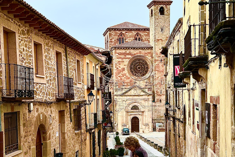 From Madrid: Discover the Monasterio de Piedra and the Kingdom of Aragon Explore the Stone Monastery and discover Sigüenza in a small group