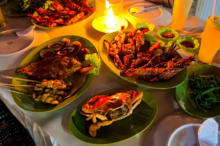 Bali: Pacchetto cena a base di pesce sulla spiaggia di Jimbaran con tramontoPacchetto Frutti di mare A (con trasferimento dall'hotel)