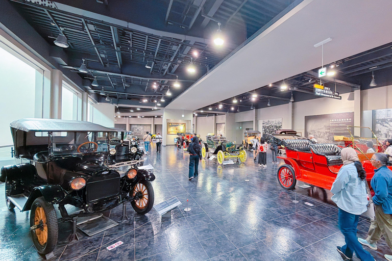 Nagoya: Toyota Innovation Private Tour with Transfers