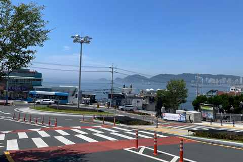 Busan: City Tour of 3 Historic Neighborhoods by Public Bus