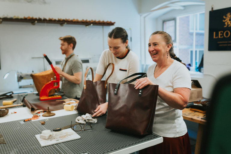 Seattle: Leather Tote-Making Workshop at Pike Place Market