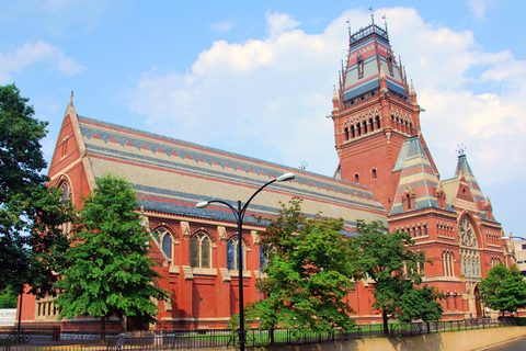 Cambridge, Massachusetts: MIT and Harvard Walking Tour