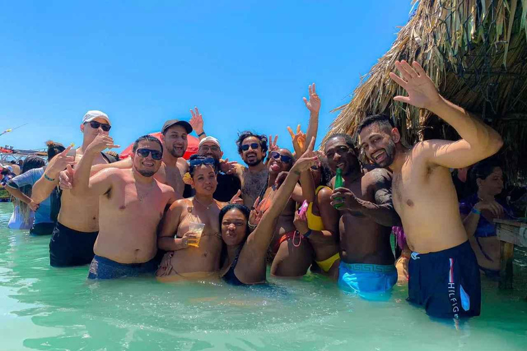 Cartagena: 5 Islas del Rosario, Full party con open bar, Snorkel y almuerzo