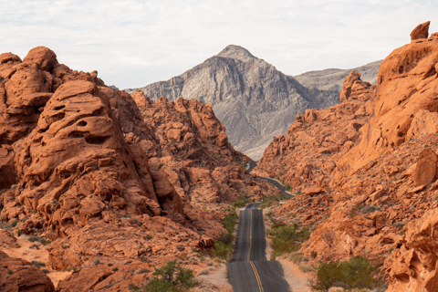 Las Vegas: Hoover Dam, Valley of Fire, Boulder City Day Tour Las Vegas: 6 Hour Small Group Tour Hoover Dam/Valley of Fire