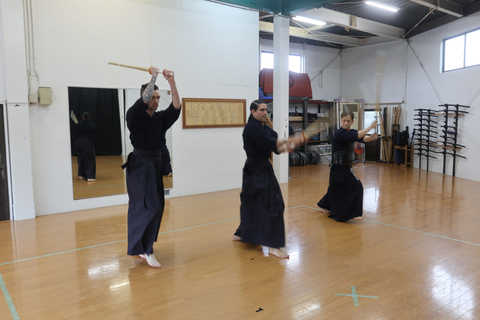 Tokio: Doświadczenie samuraja | Lekcja kendo i darmowe zdjęciaTokio: Naucz się Kendo i zostań samurajem! + Darmowe zdjęcia